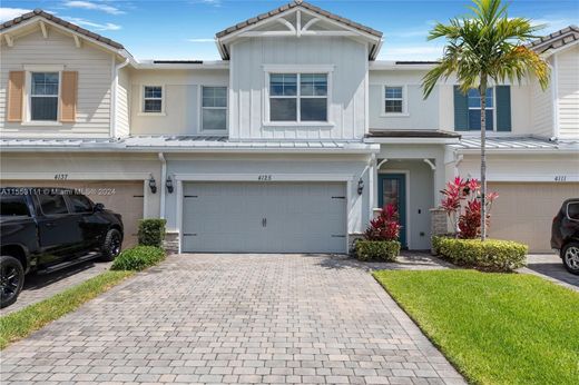 Townhouse - Hollywood, Broward County