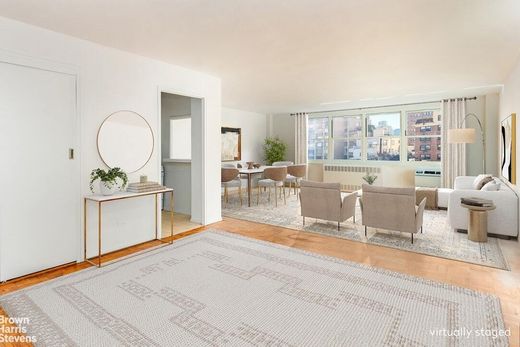 Apartment in Upper East Side, New York County