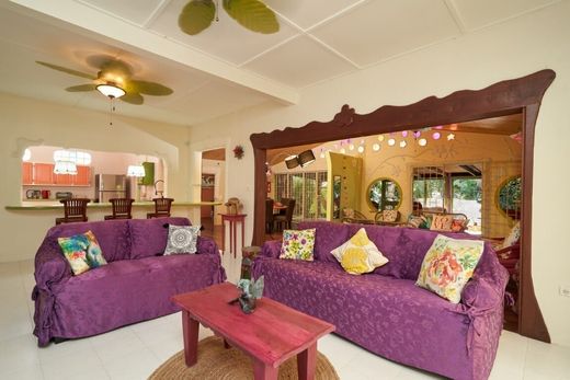 Luxe woning in Hastings, Christ Church