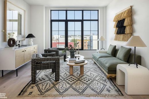 Apartment / Etagenwohnung in Greenpoint, Kings County