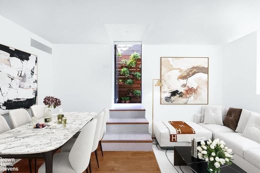 아파트 / Chelsea, New York County