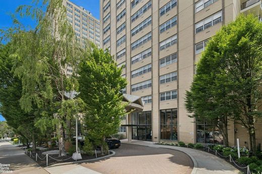 Apartment in Forest Hills, Queens