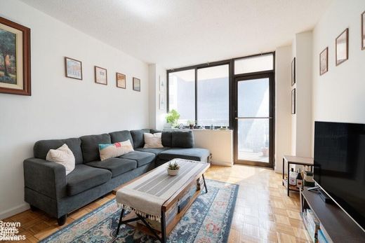 Apartment / Etagenwohnung in Upper East Side, New York County