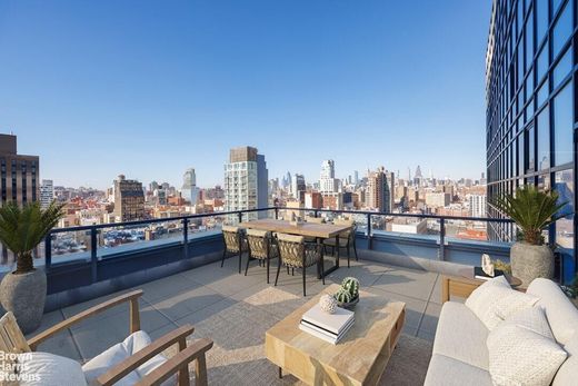 Apartment in Lower East Side, New York County