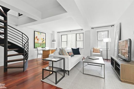 Apartment / Etagenwohnung in Manhattan, New York County