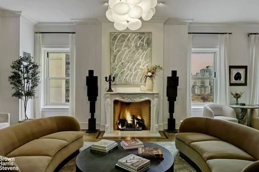 Apartment in Midtown West, New York County