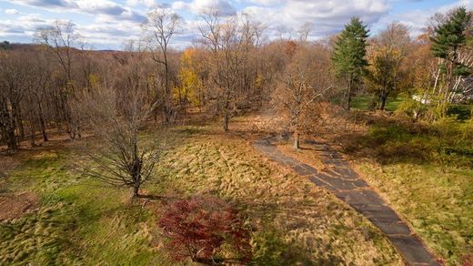 Land in Briarcliff Manor, Westchester County