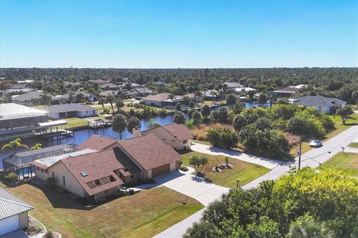 Luxury home in Port Charlotte, Charlotte County
