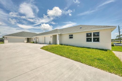 Maison de luxe à Rotonda West, Comté de Charlotte