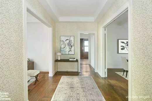 Apartment in Upper East Side, New York County