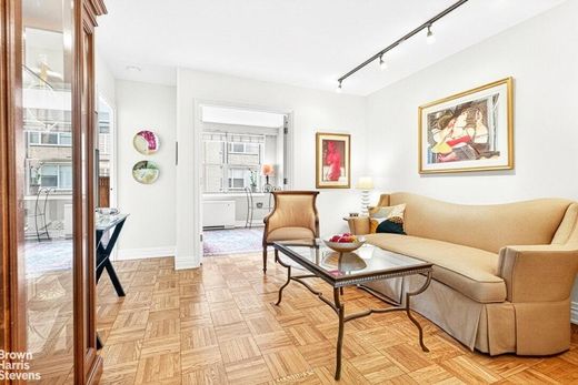 Apartment in Upper East Side, New York County