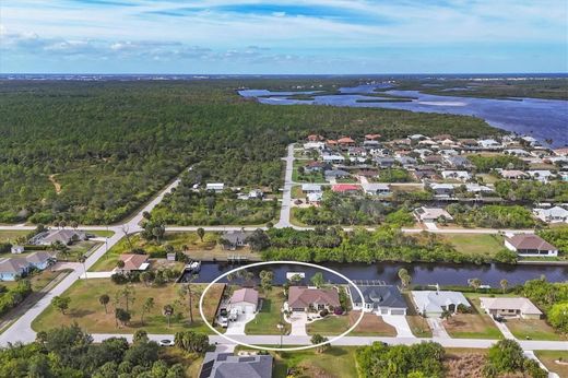 Luxury home in Port Charlotte, Charlotte County