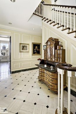 Apartment in Upper East Side, New York County