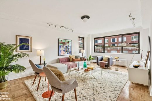 Apartment / Etagenwohnung in Upper East Side, New York County