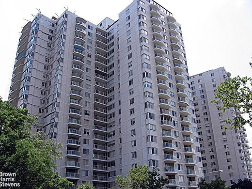 Квартира, Riverdale, Бронкс