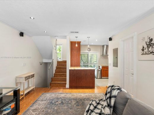 Элитный дом, Майами, Miami-Dade County