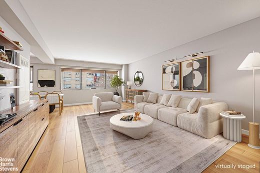 Διαμέρισμα σε Midtown East, New York County