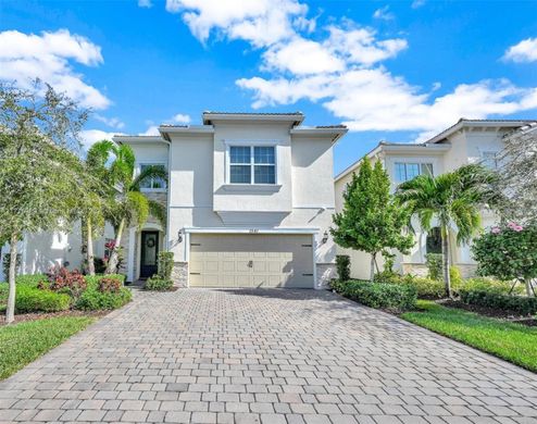 Luxury home in Hollywood, Broward County