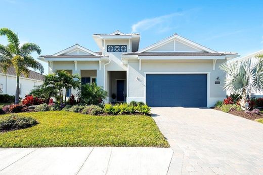 Luxury home in Bradenton, Manatee County