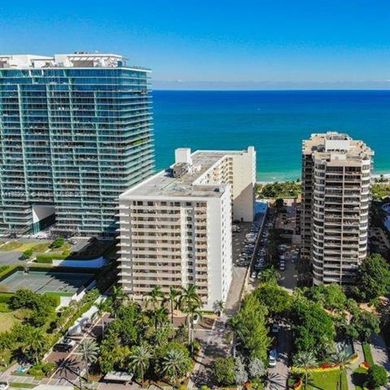 Bal Harbour, Miami-Dade Countyの高級住宅
