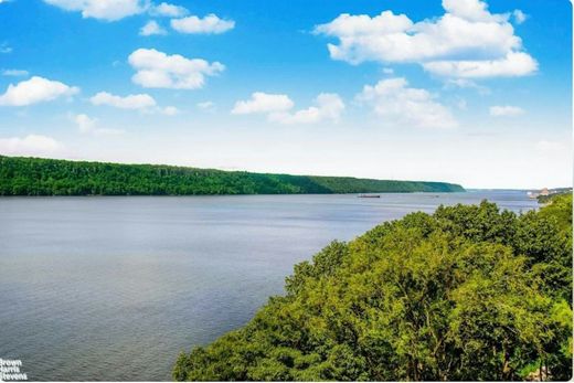 Apartment in Spuyten Duyvil, Bronx County