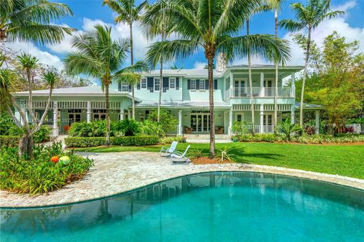 Luxury home in Pinecrest, Hillsborough County