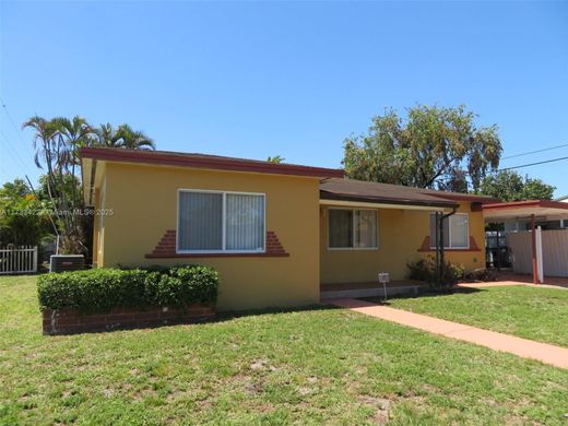 호화 저택 / Hialeah, Miami-Dade County