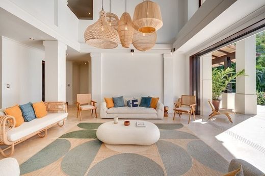 Luxury home in Santa Cruz, Santa Cruz County