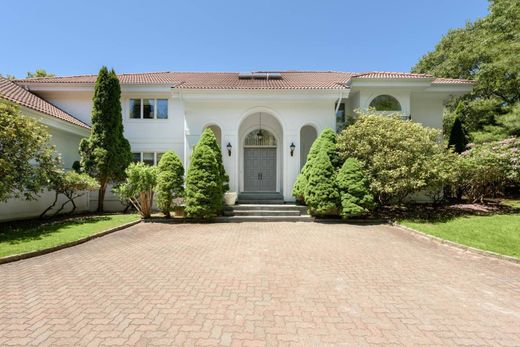 Luxury home in Water Mill, Suffolk County