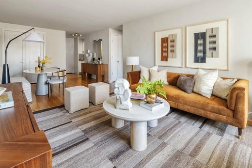 Piso / Apartamento en Upper West Side, New York County
