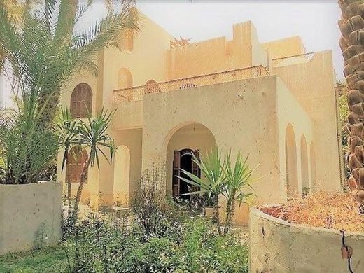 Villa Shabrāmant, Muḩāfaz̧at al Jīzah