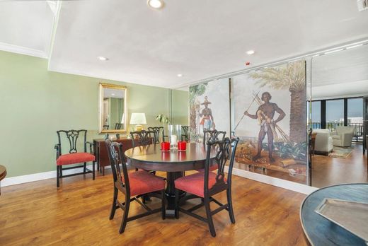 Apartment / Etagenwohnung in West Palm Beach, Palm Beach County