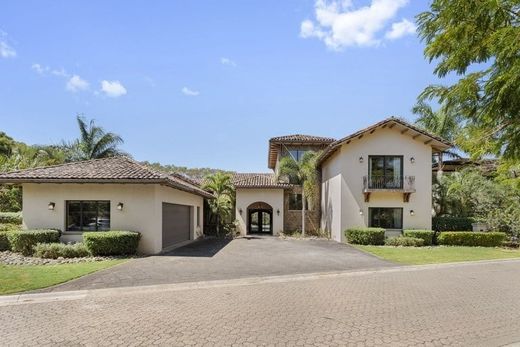 Luxury home in Santa Cruz, Santa Cruz County