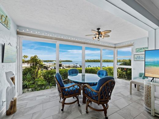 Townhouse - Longboat Key, Manatee County
