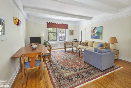 Apartment in Midtown East, New York County