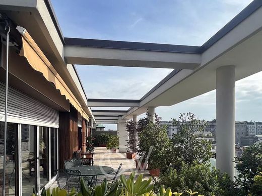 ミラノ, Città metropolitana di Milanoのアパートメント