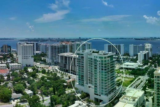 Таунхаус, Sarasota, Sarasota County