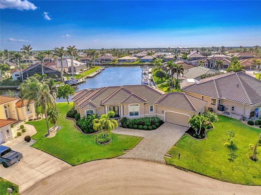 Luxury home in Punta Gorda, Charlotte County