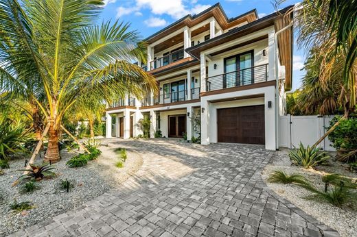 Luxury home in Anna Maria, Manatee County