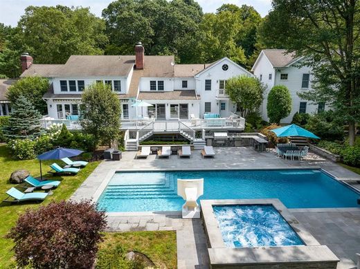 Luxury home in Armonk, Westchester County
