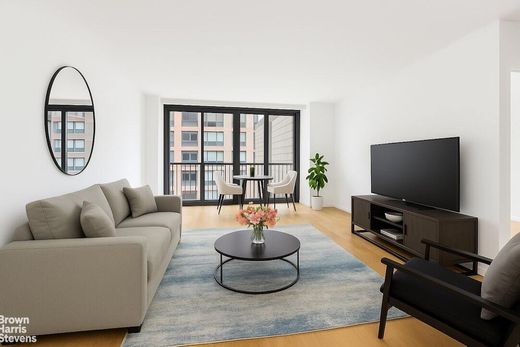 Apartment in Midtown East, New York County