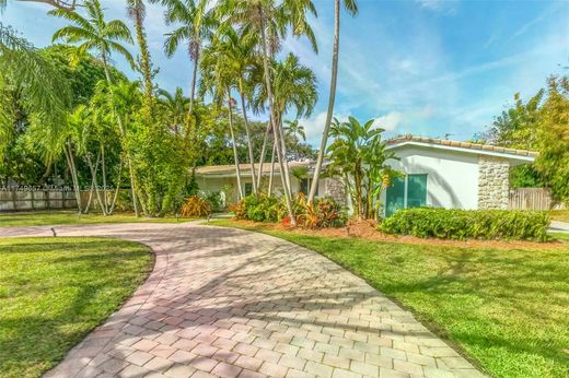 Элитный дом, Pinecrest, Hillsborough County