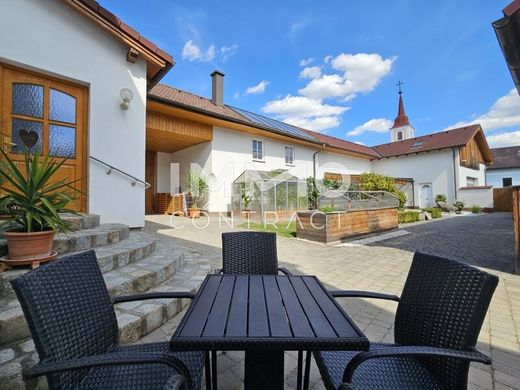 Maison de luxe à Schwarzenau, Politischer Bezirk Zwettl