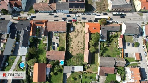 ‏קרקע ב  Harmannsdorf, Politischer Bezirk Korneuburg