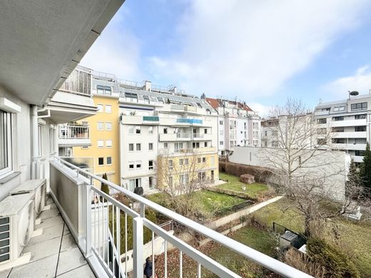 Apartment / Etagenwohnung in Wien, Wien Stadt