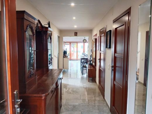 Maison de luxe à Hausleiten, Politischer Bezirk Korneuburg