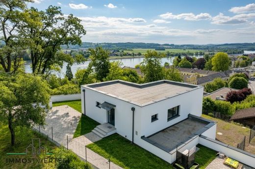 Villa in Ybbs an der Donau, Politischer Bezirk Melk
