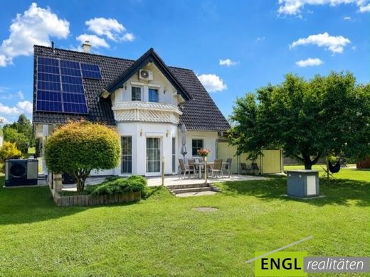 Luxury home in Zillingdorf, Politischer Bezirk Wiener Neustadt