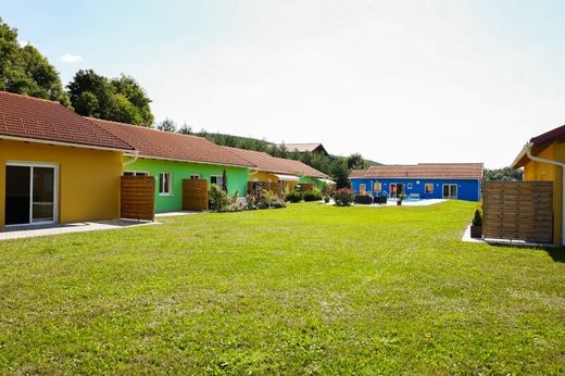 Luxury home in Oberpullendorf, Politischer Bezirk Oberpullendorf