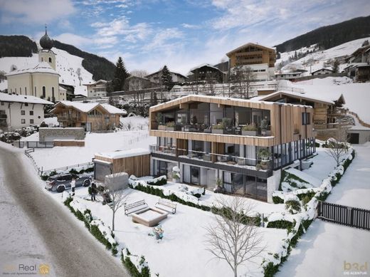 Piso / Apartamento en Saalbach, Politischer Bezirk Zell am See